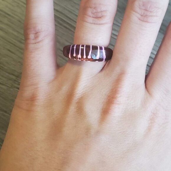 Ring - Picture 2 of 5